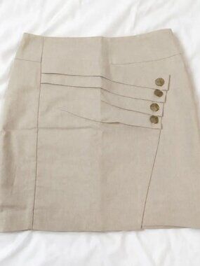 Creatore Korean Beige Button-Detail Mini Skirt Women’s 55 (US XS)